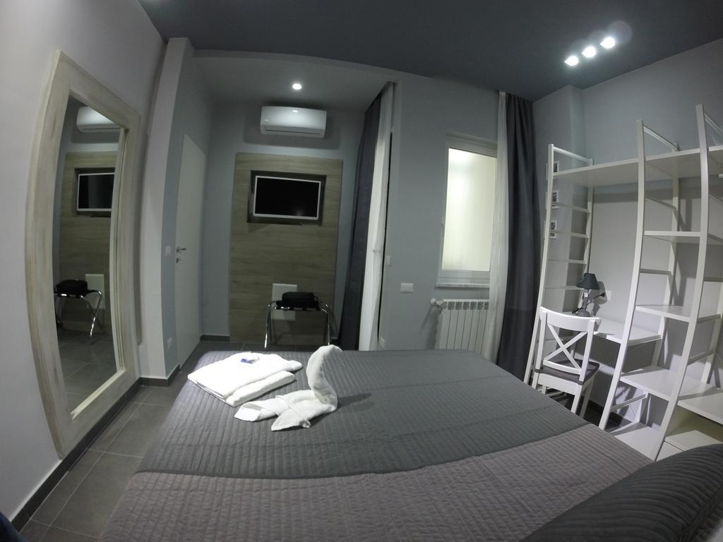 Alis Vanvitelli Suite Neapel Exterior foto
