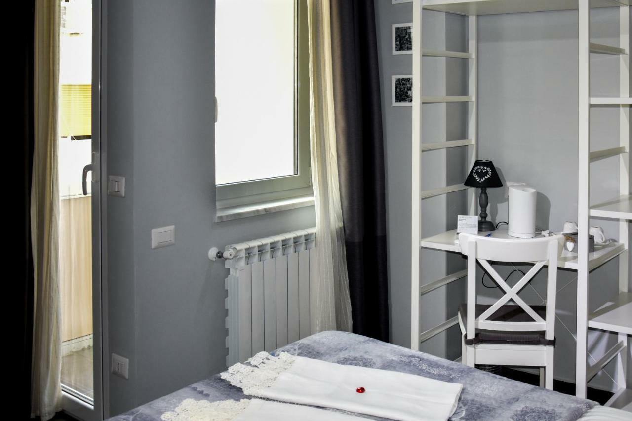 Alis Vanvitelli Suite Neapel Exterior foto